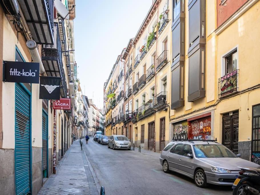 Apartamento A 2 Minutos De Lavapies, Madrid Apartment Bagian luar foto