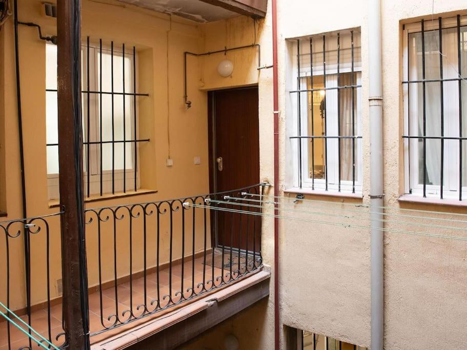 Apartamento A 2 Minutos De Lavapies, Madrid Apartment Bagian luar foto