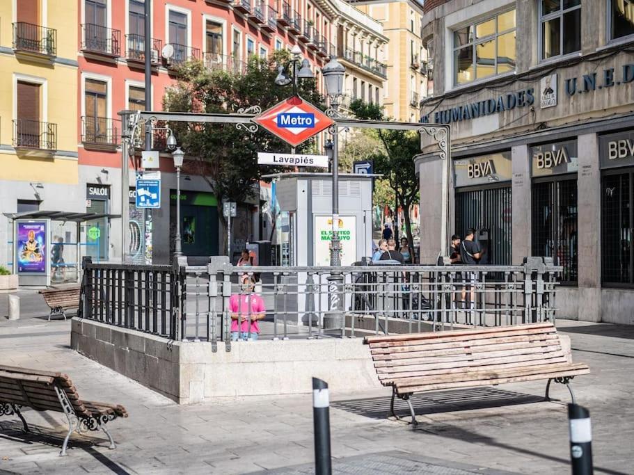 Apartamento A 2 Minutos De Lavapies, Madrid Apartment Bagian luar foto