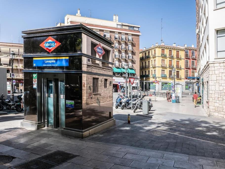 Apartamento A 2 Minutos De Lavapies, Madrid Apartment Bagian luar foto