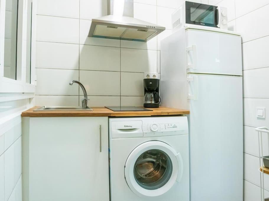Apartamento A 2 Minutos De Lavapies, Madrid Apartment Bagian luar foto