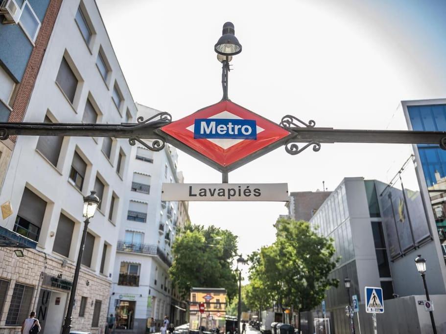 Apartamento A 2 Minutos De Lavapies, Madrid Apartment Bagian luar foto